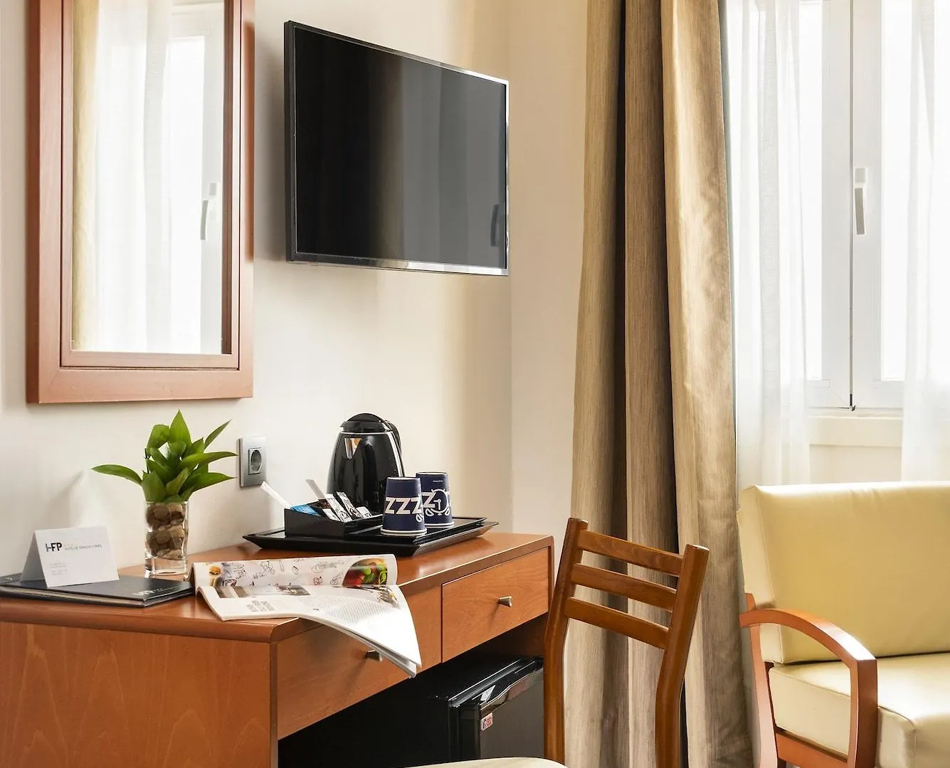 Hotel De Francia Y Paris كاديز 3*,  إسبانيا