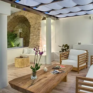 El Petit Convent 3*, Begur Espanha
