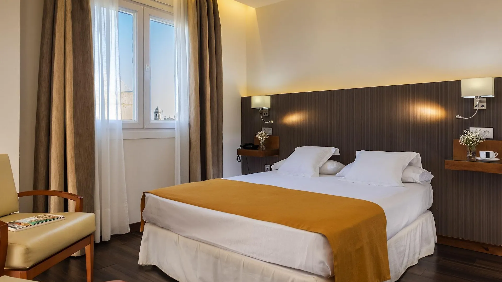 Hotel De Francia Y Paris Cádiz